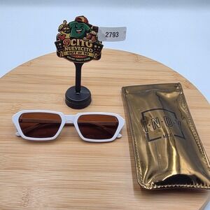 INDY Sunglasses White Rectangular Frame Brown‎ Lens UV400 Brooklyn Design